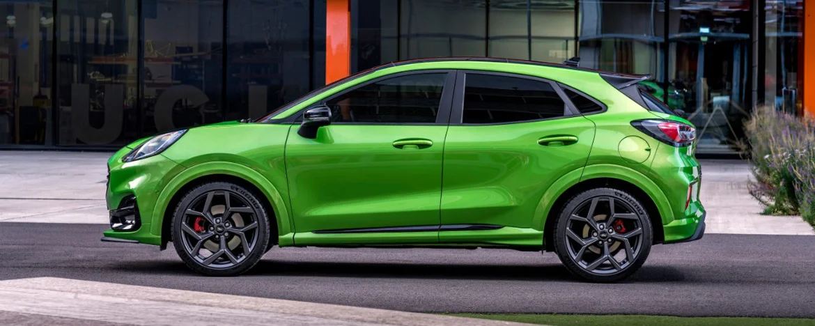 Green Ford Puma ST