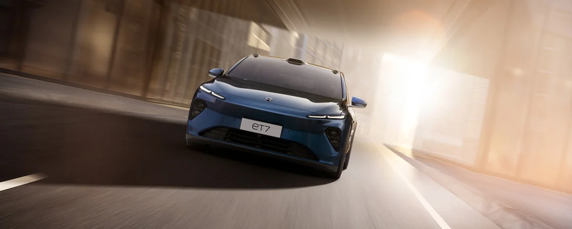 NIO eT7