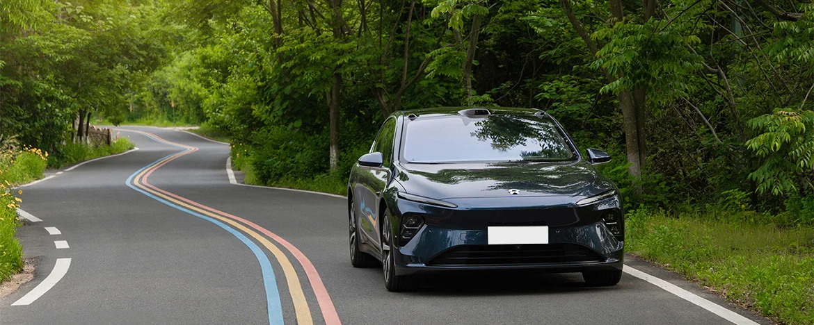 NIO ET7