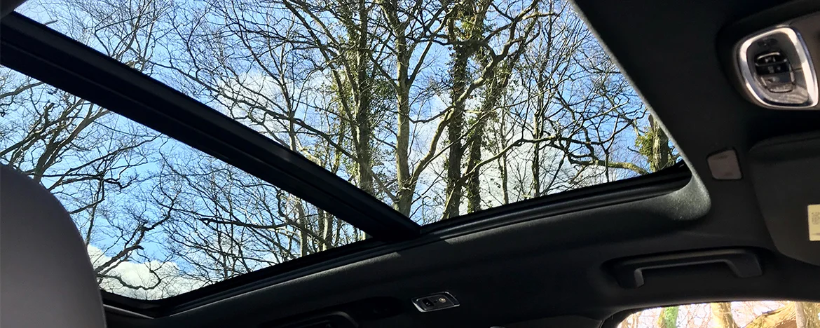 xc90-pano-roof