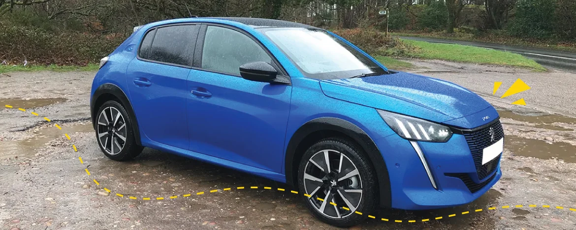 Peugeot e-208
