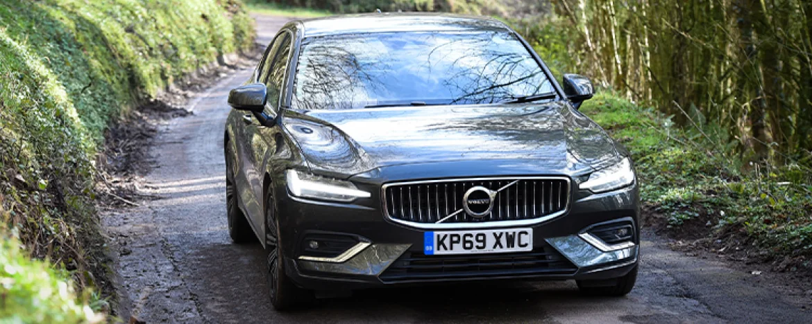 volvo S60 in country lanes