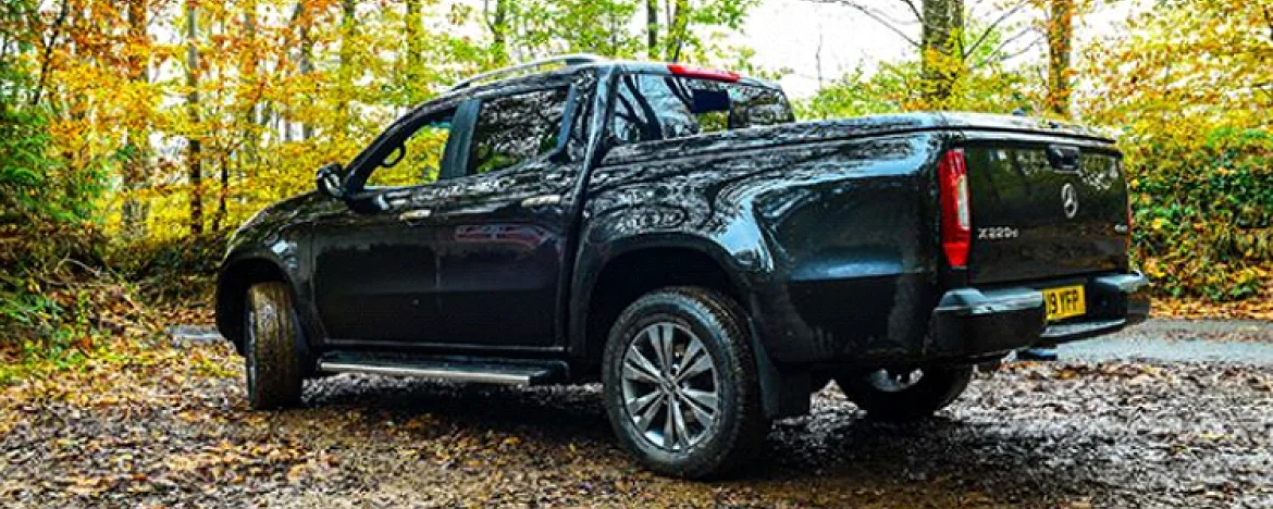 Mercedes-Benz X-Class rear side profile