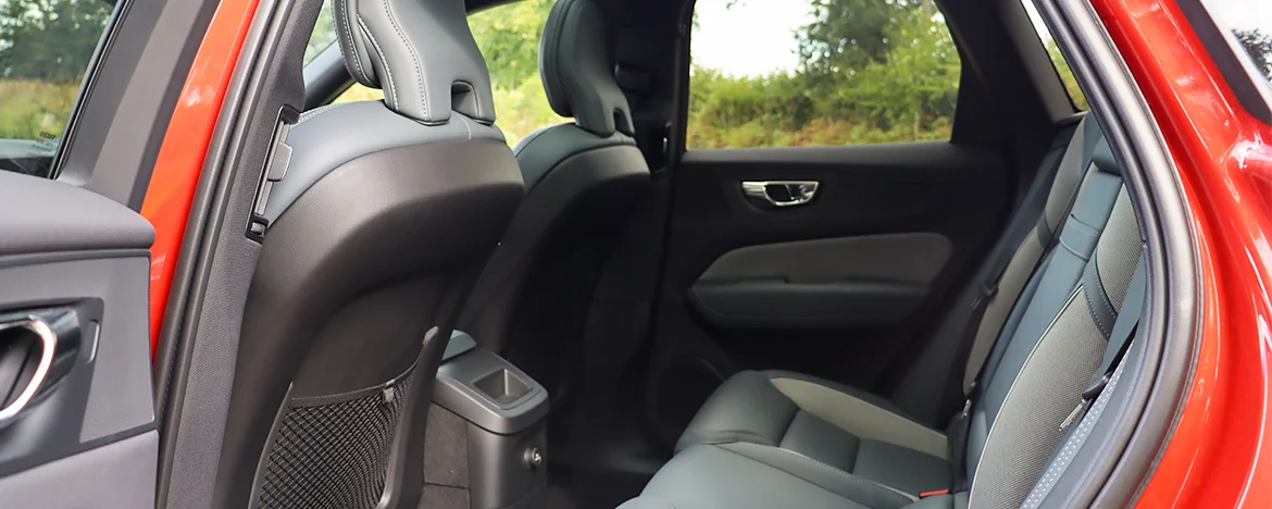 Volvo XC60 T8 Recharge R Design Pro Rear Seats
