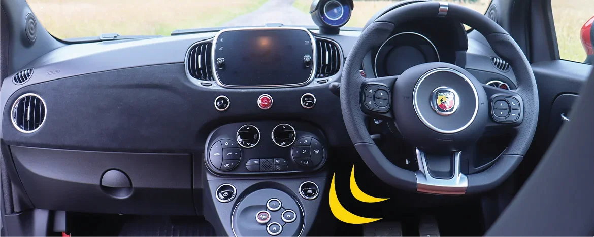 Abarth 595 interior