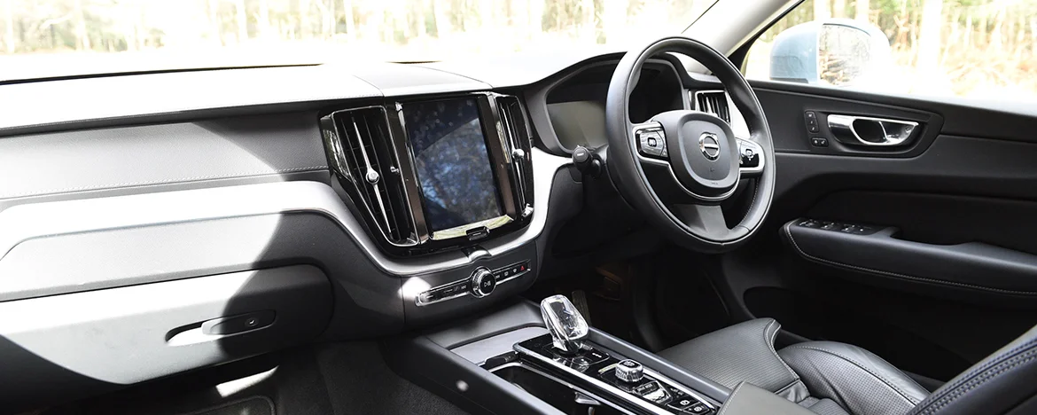 xc60-cabin