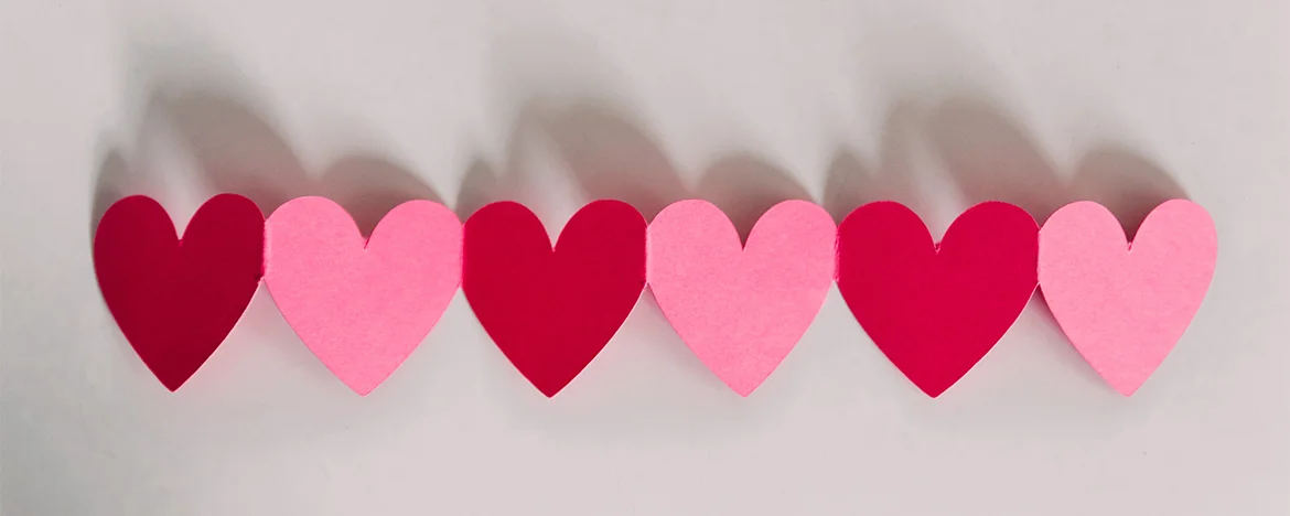 paper hearts in a line