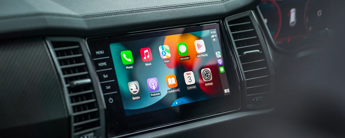 My Porsche App provides new features within Apple CarPlay