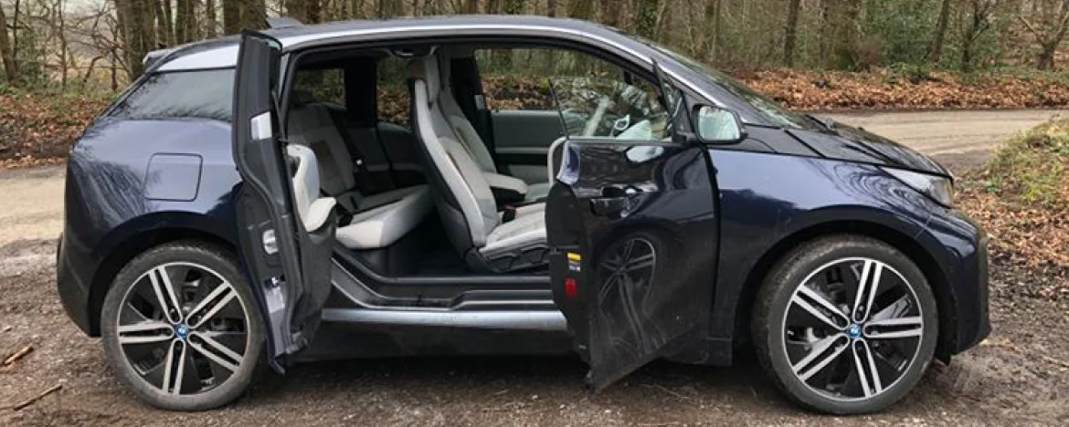 bmw i3 side view with doors