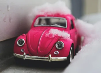 car-in-snow