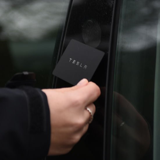 Unlocking tesla model 3 in cold weather
